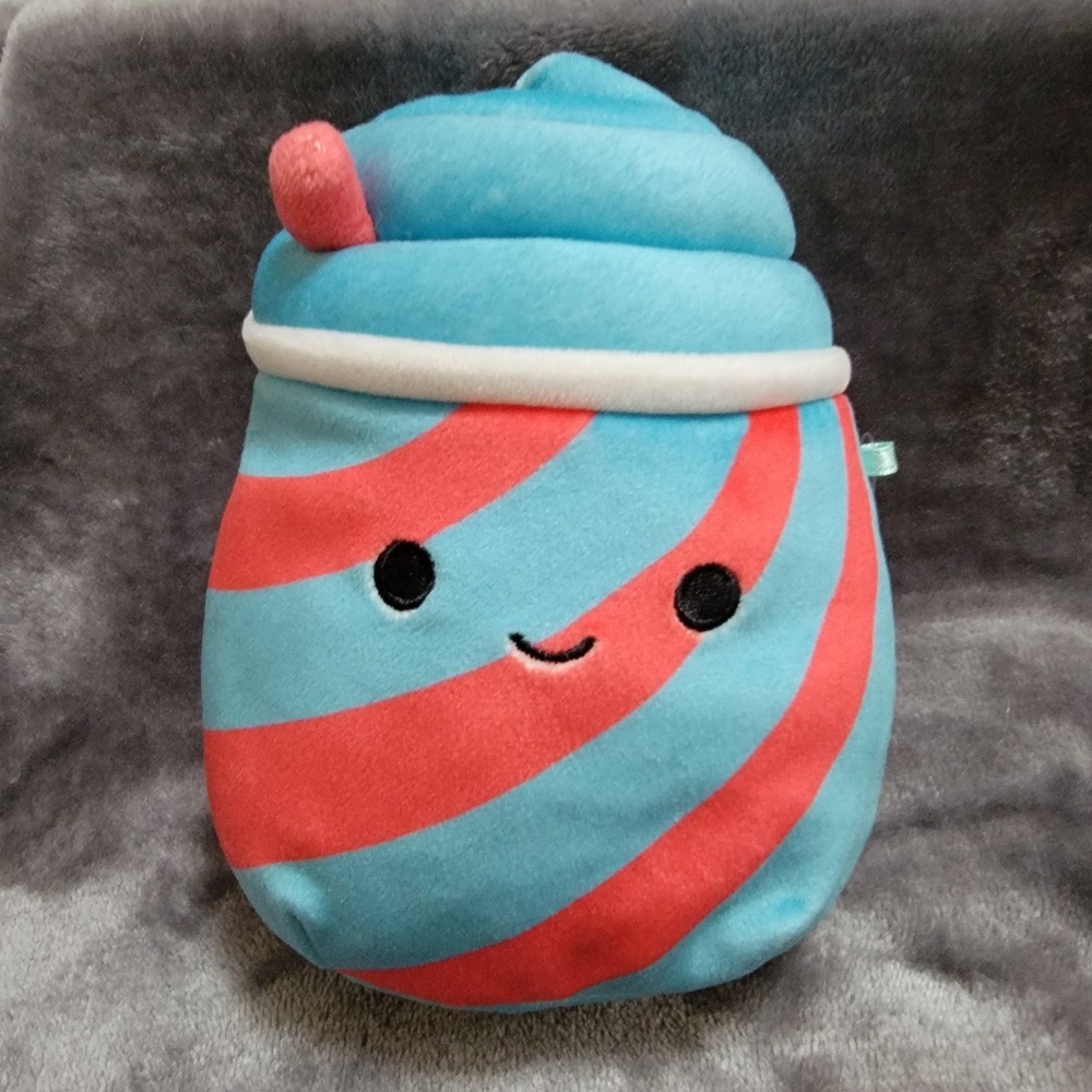 Squishmallows "Tucker" the Slushie 5 Inch Blue Red Like New Foodie Toy M922